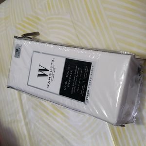 Wamsutta white fitted sheet